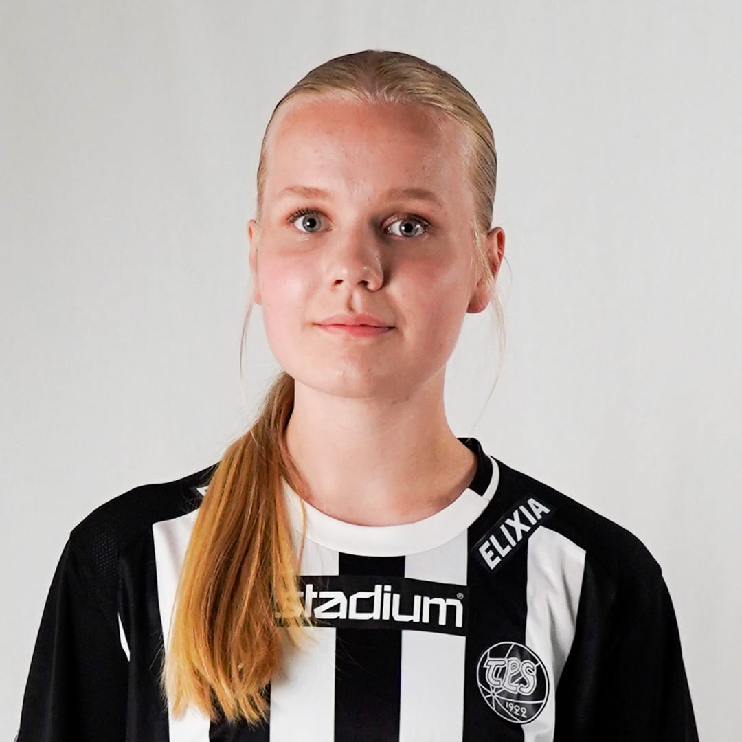 Viivi Helle